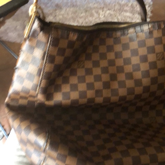 Slightly used - Picture 1 of 3